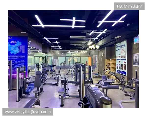 高端健身房如何选配爱康商用力量器械组